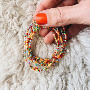 rainbow beaded bracelet 7in